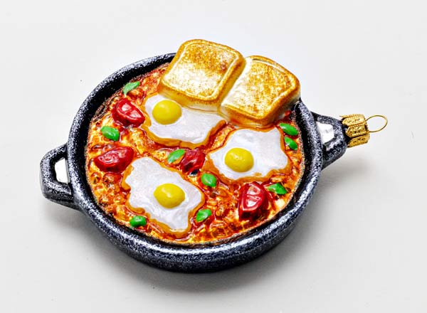 Елочная игрушка Глазунья с помидорами