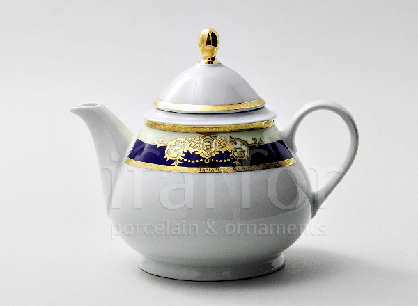 Teapot brewing Cobalt Tape Yana