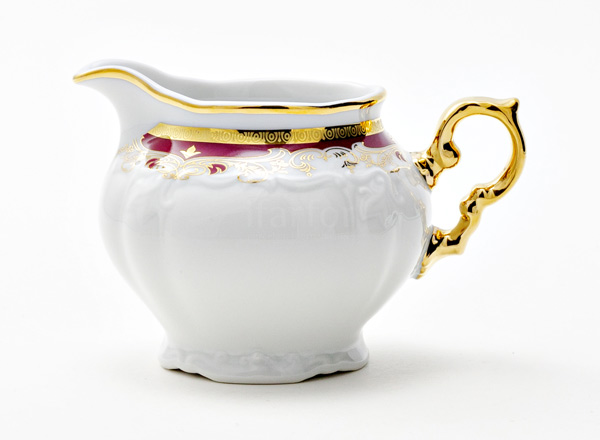 Creamer second grade Red lily Maria