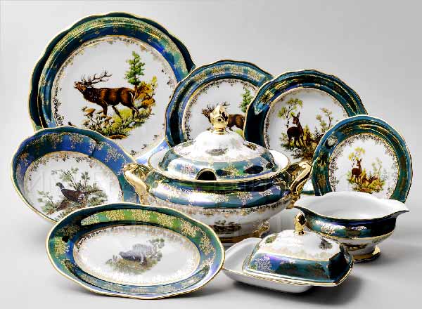 Table Set Hunting Green 6/26 Crown