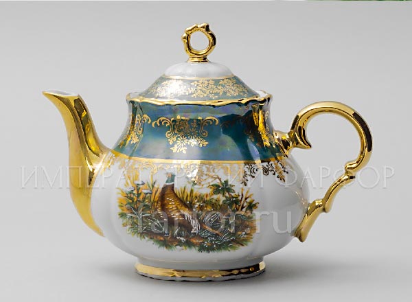 Teapot brewing Hunting Green Crown