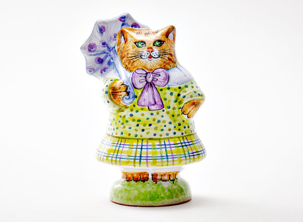 Скульптура Кошечка с зонтиком 1