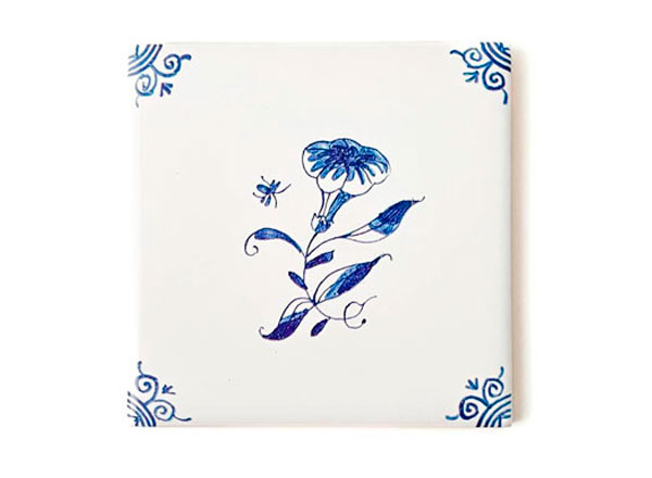 Изразец Голландский. Цветок с пчелкой 6