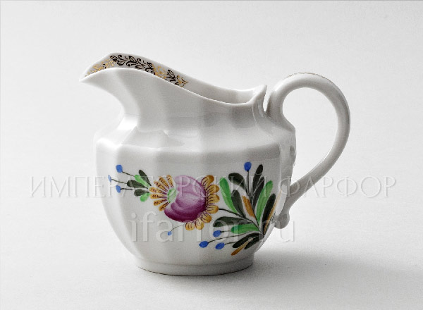 Сливочник Фуксия Ампир