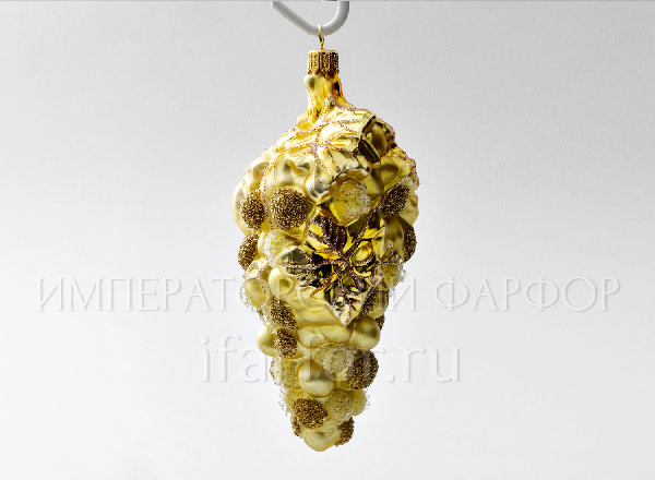 Christmas tree toy Berries and fruits. Grape