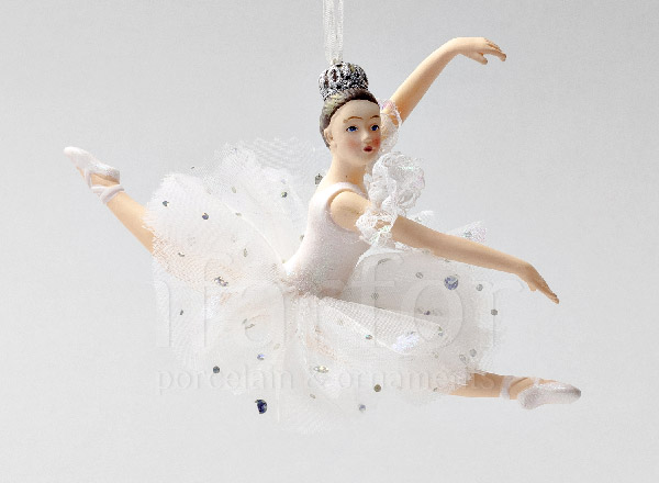 Елочная игрушка Балерина в белом платье
