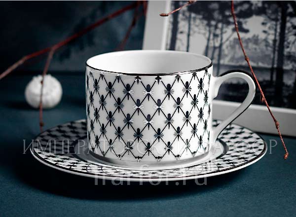 Cup and saucer for tea Platinum mesh Solo