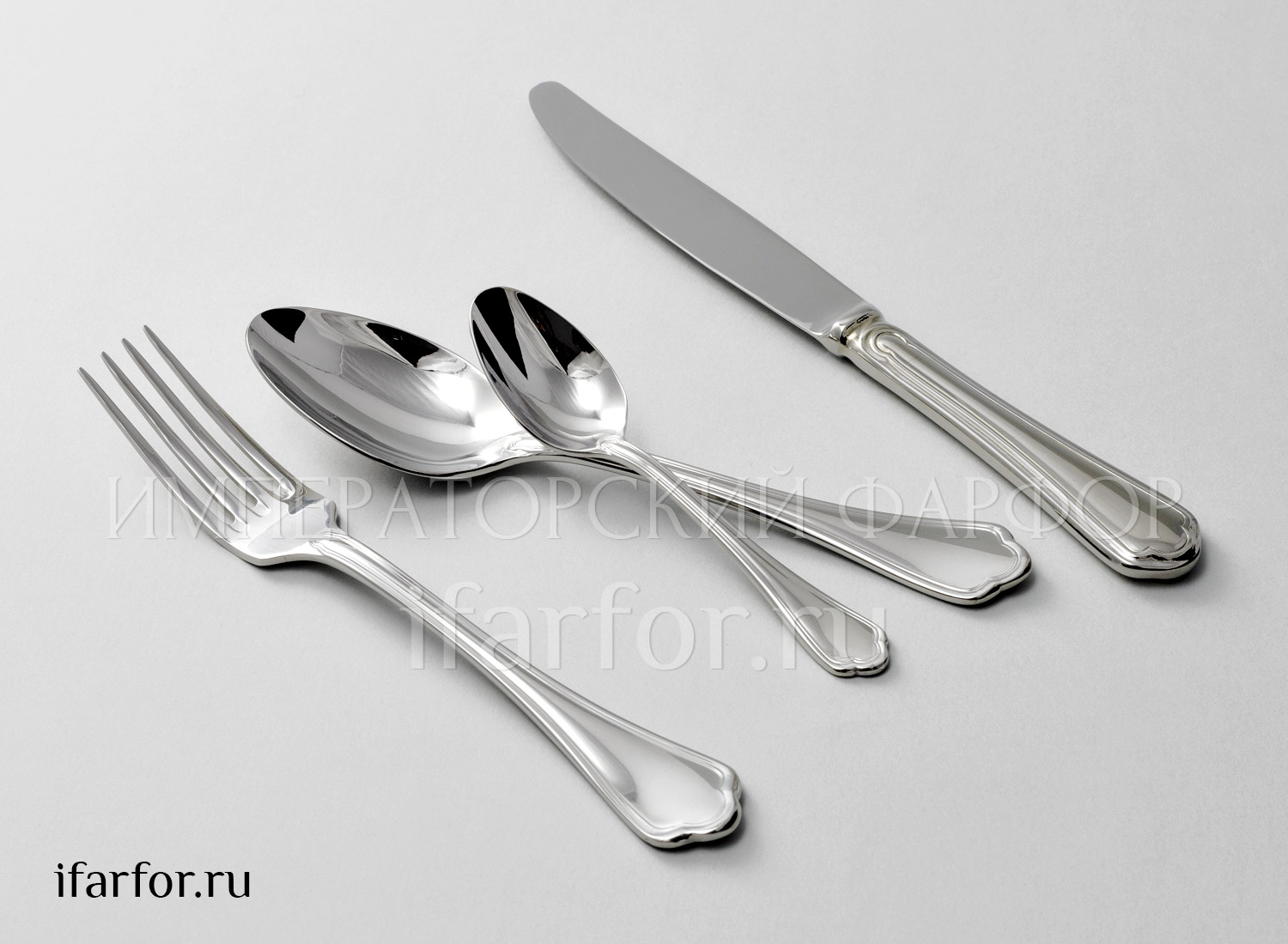 Набор столовых приборов в подарочной коробке «Консул» 6/24