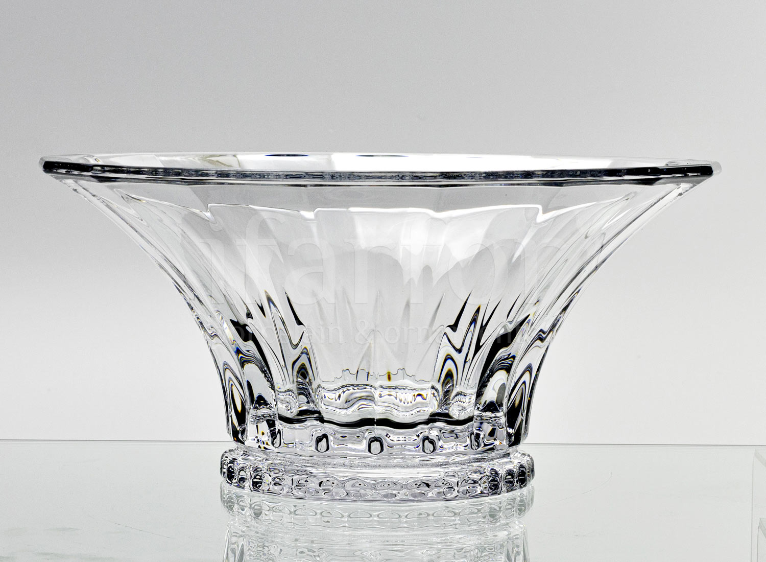 Фруктовница «Wellington» Форма: Crystalite Bohemia. Хрустальное стекло. 250 x 120 мм.