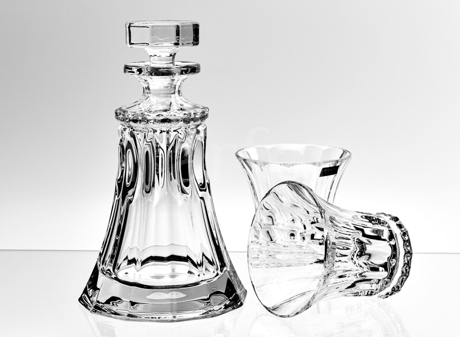 Набор для виски «Wellington» 2/3 Форма: Crystalite Bohemia. Хрустальное стекло. 300 мм.