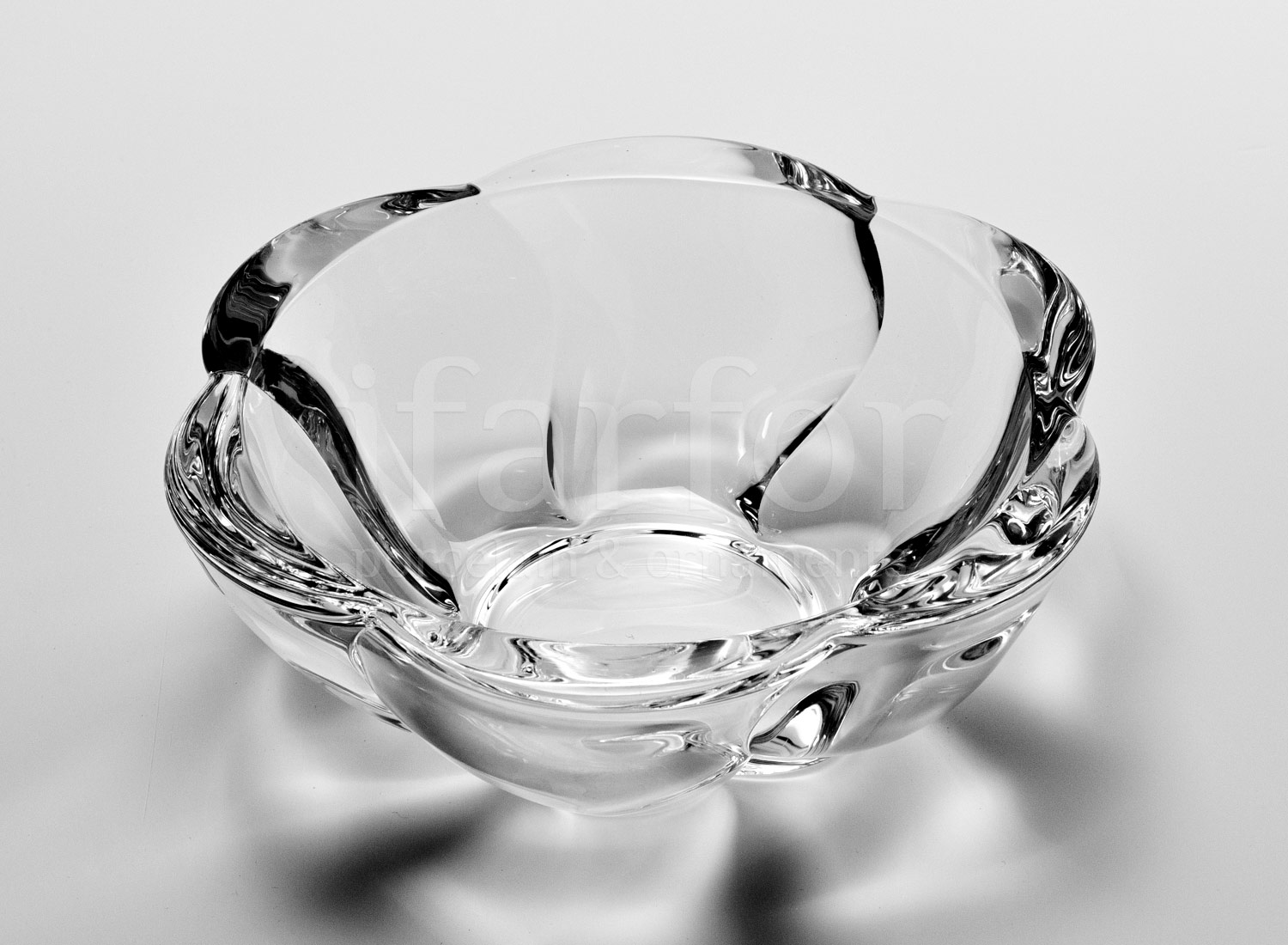 Ваза для конфет «Giftware Barley twist» Форма: Crystalite Bohemia. Хрустальное стекло. 200 мм.