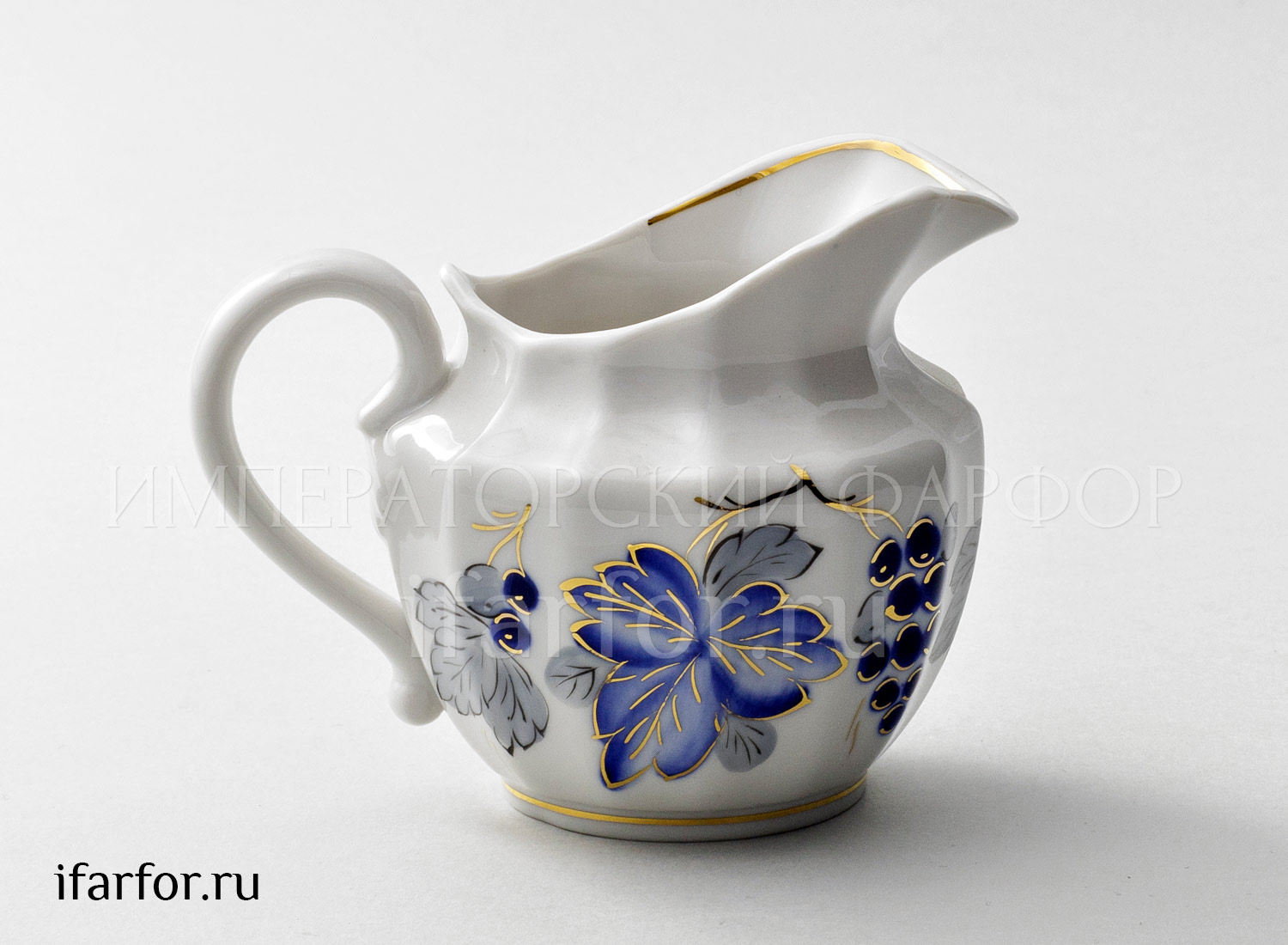 Сливочник «Виноградные листья» Форма: Ампир. Твердый фарфор. 350 мл.