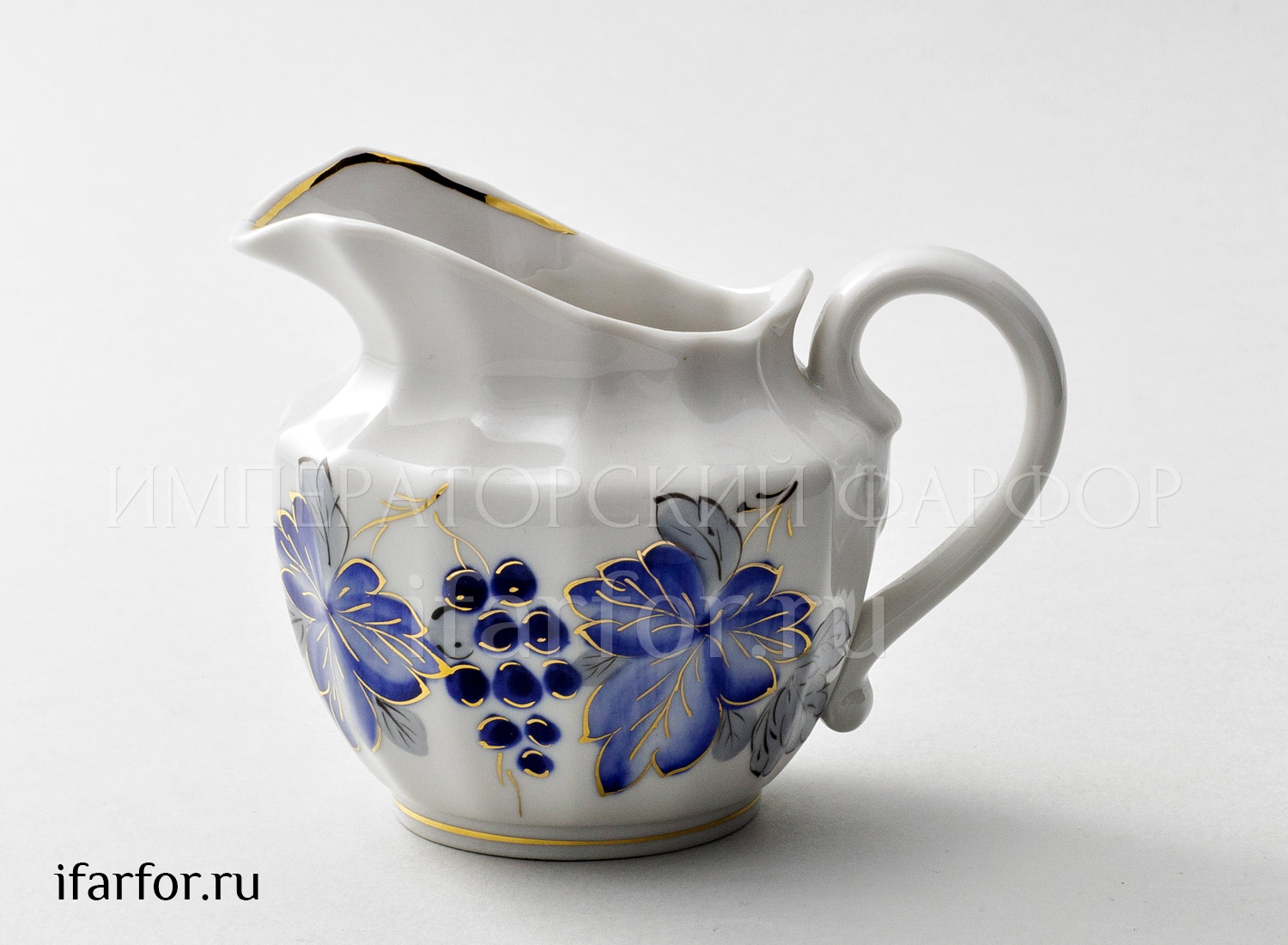 Сливочник «Виноградные листья» Форма: Ампир. Твердый фарфор. 350 мл.