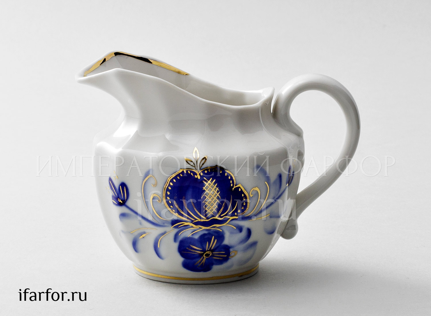 Сливочник «Голубая магнолия» Форма: Ампир. Твердый фарфор. 350 мл.