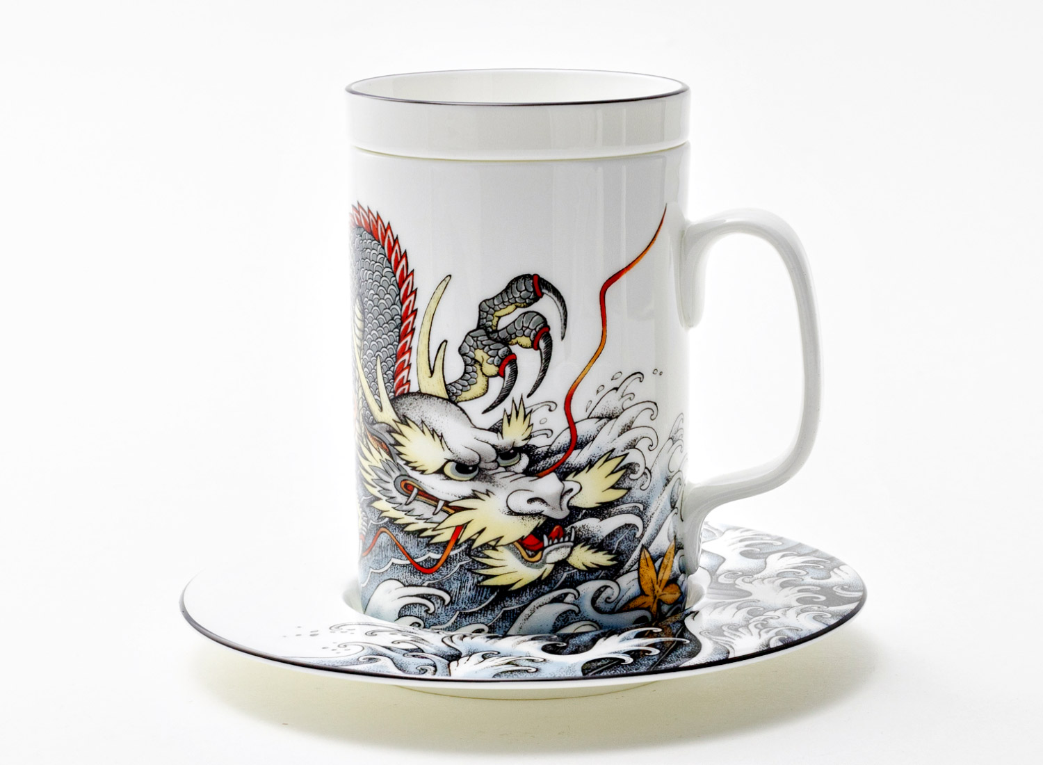 Бокал с блюдцем и крышкой в подарочной коробке «Tattoo. Dragon» Костяной фарфор. 390 мл.