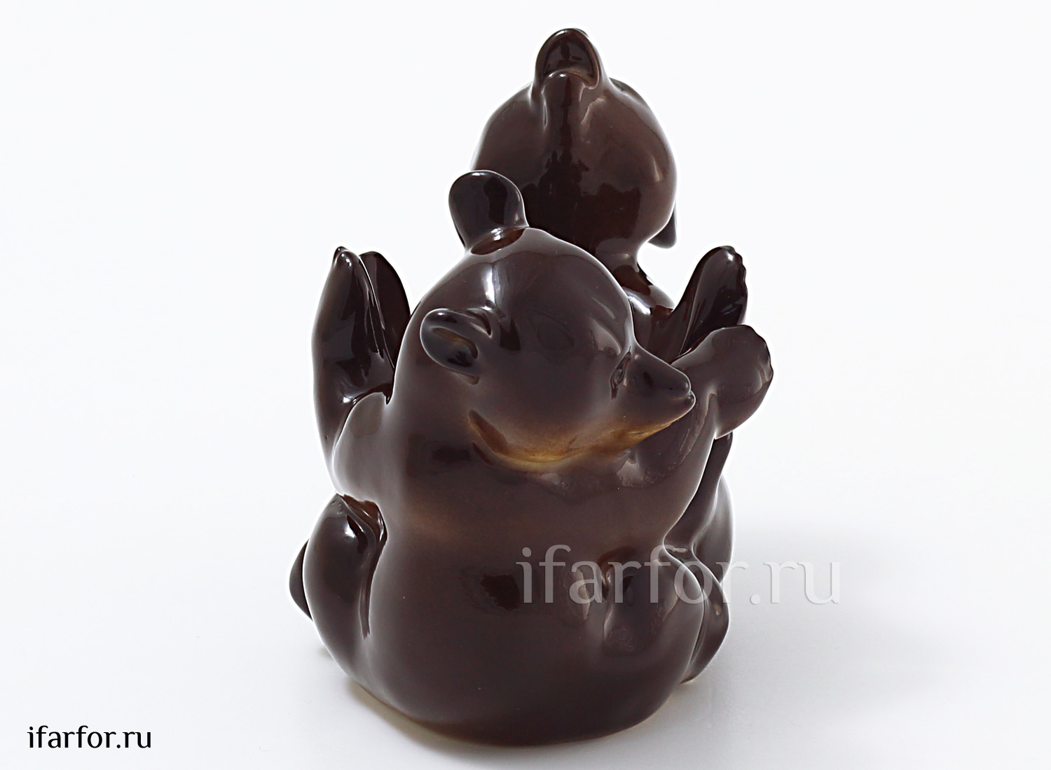 Скульптура «Мишки (подставка)» Форма: Мишки (подставка). Мягкий фарфор. 80 мм.