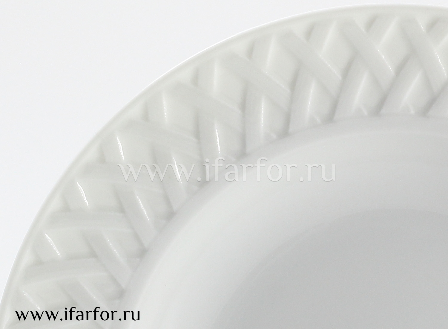 Тарелка глубокая с крылом «Blanc» Твердый фарфор. 235 мм.