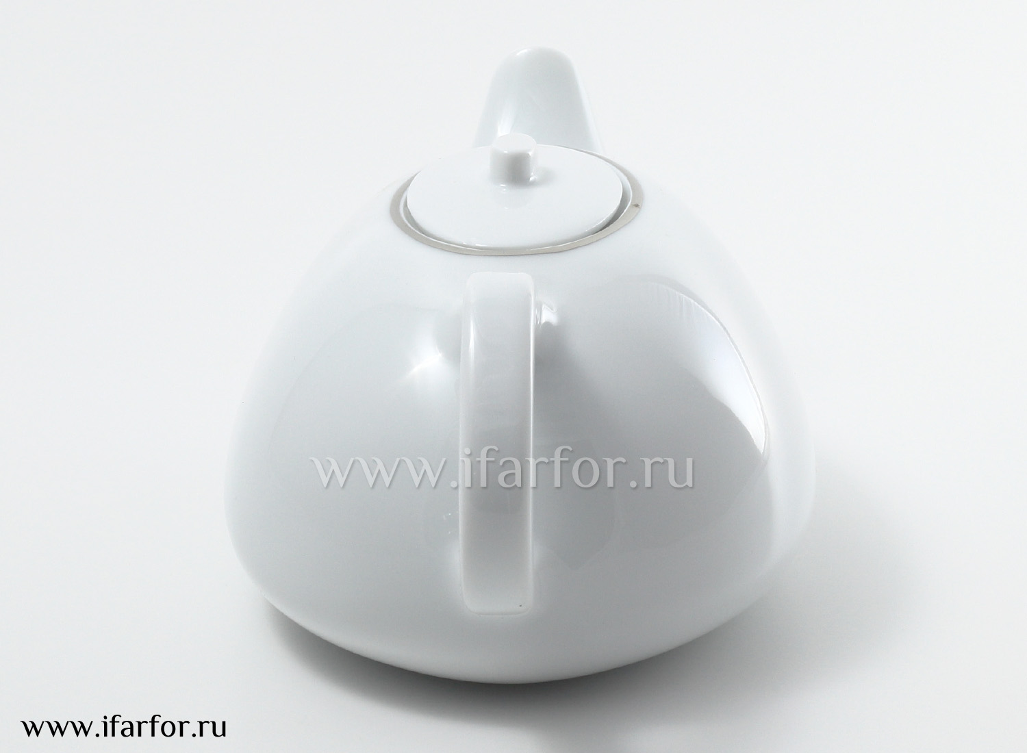 Чайник «Bord Platine Brillant 3176» Форма: Epure. Твердый фарфор. 750 мл.