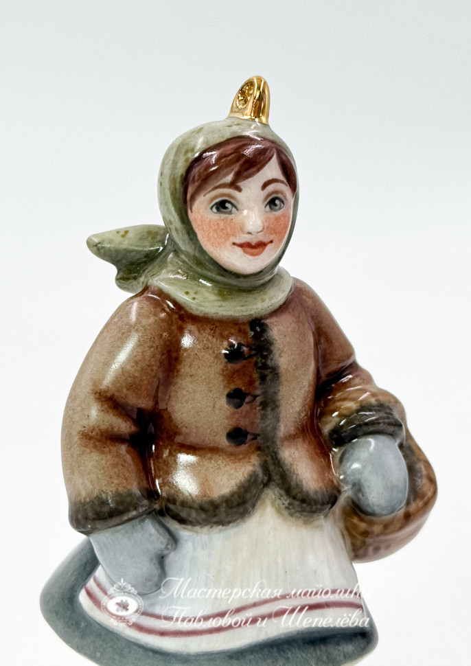 Елочная игрушка «Двенадцать месяцев. Падчерица» Фарфор. 50 x 100 мм.