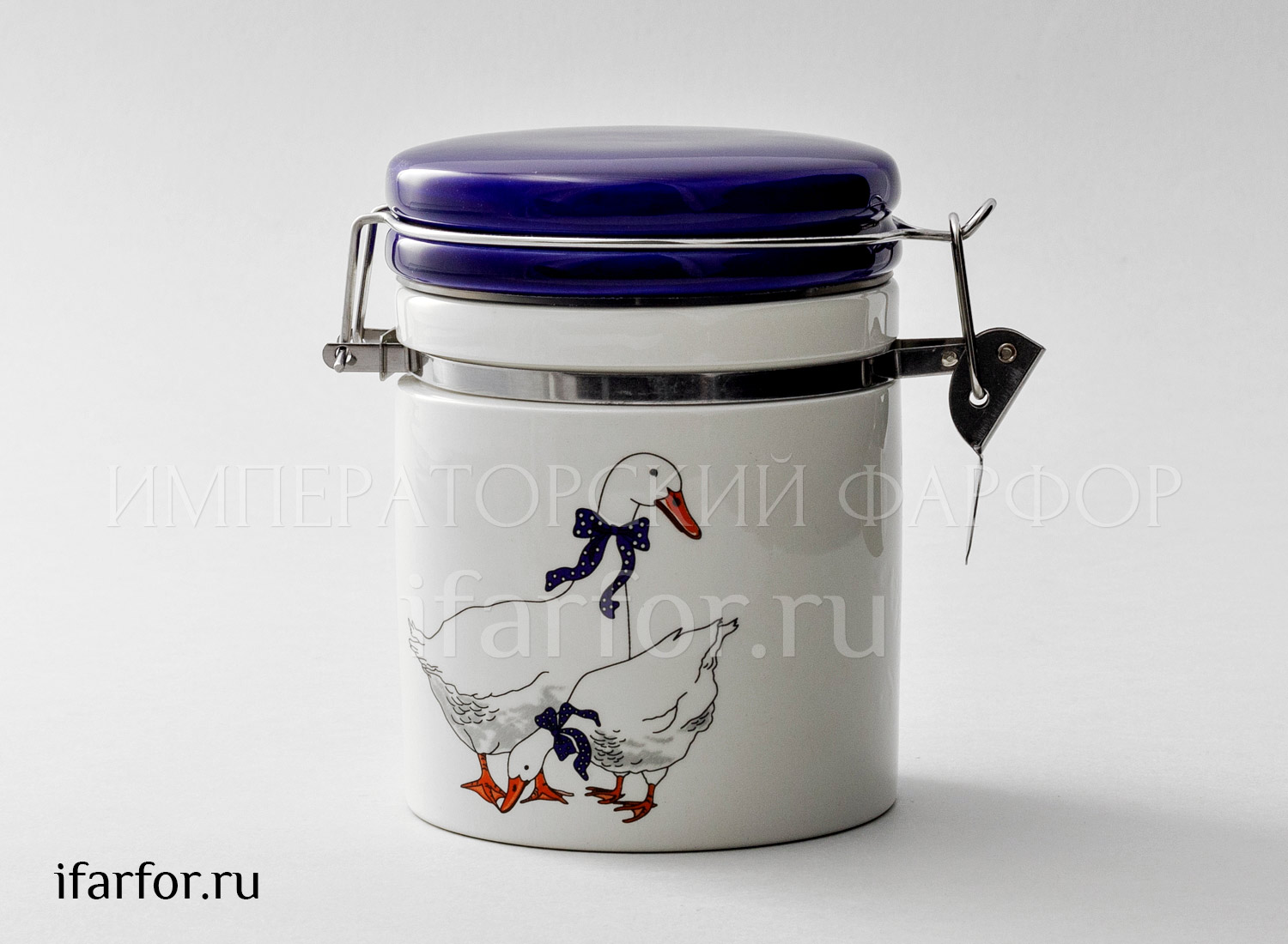 Банка для сыпучих продуктов «Гуси» Форма: Royal Classics. Керамика. 96 x 120 мм.