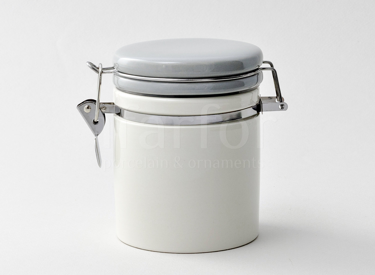 Банка для сыпучих продуктов «Оливки» Форма: Royal Classics. Керамика. 95 x 130 мм.