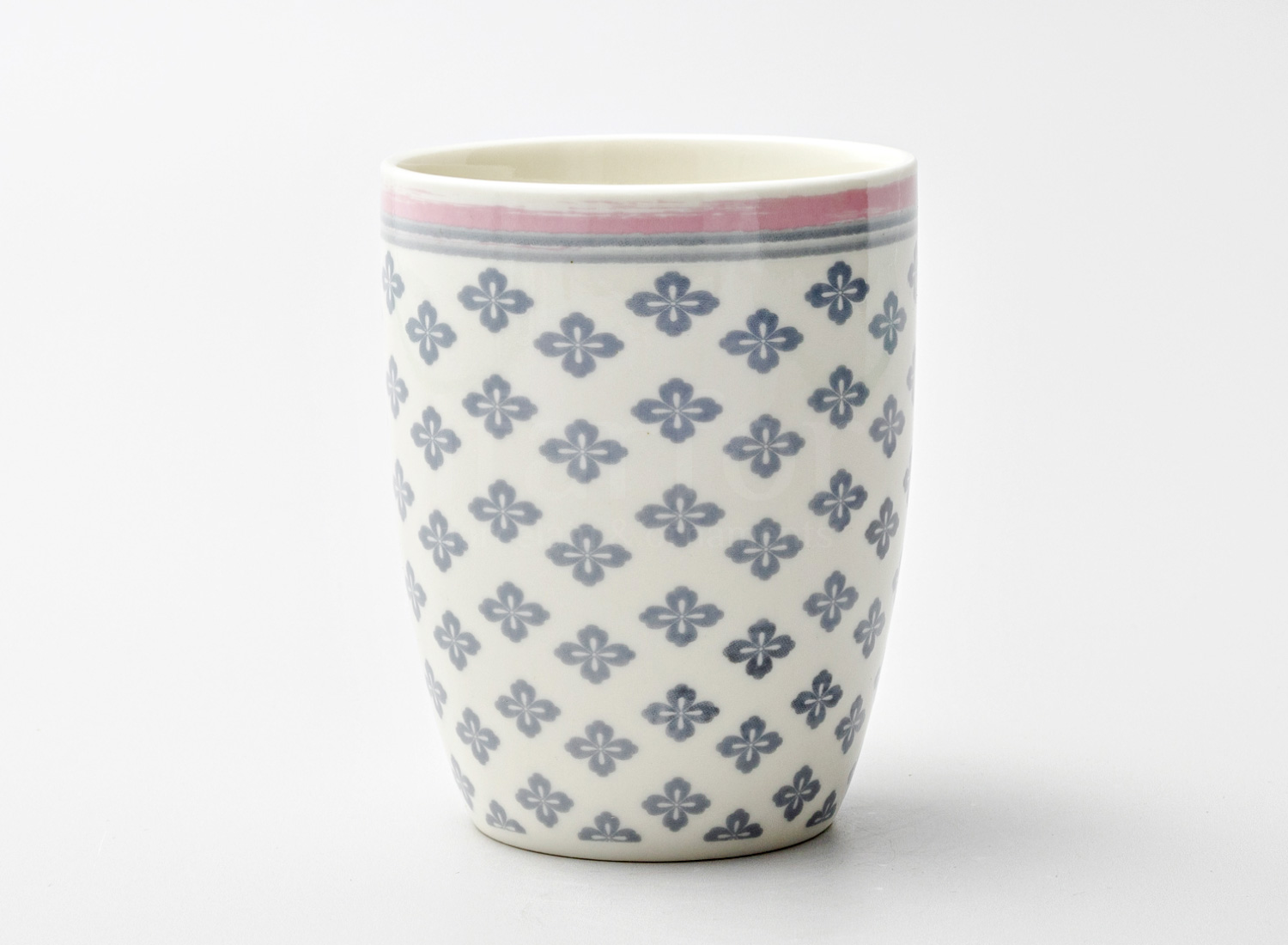 Кружка «Серо-розовый орнамент» Форма: Royal Classics. Керамика. 360 мл.