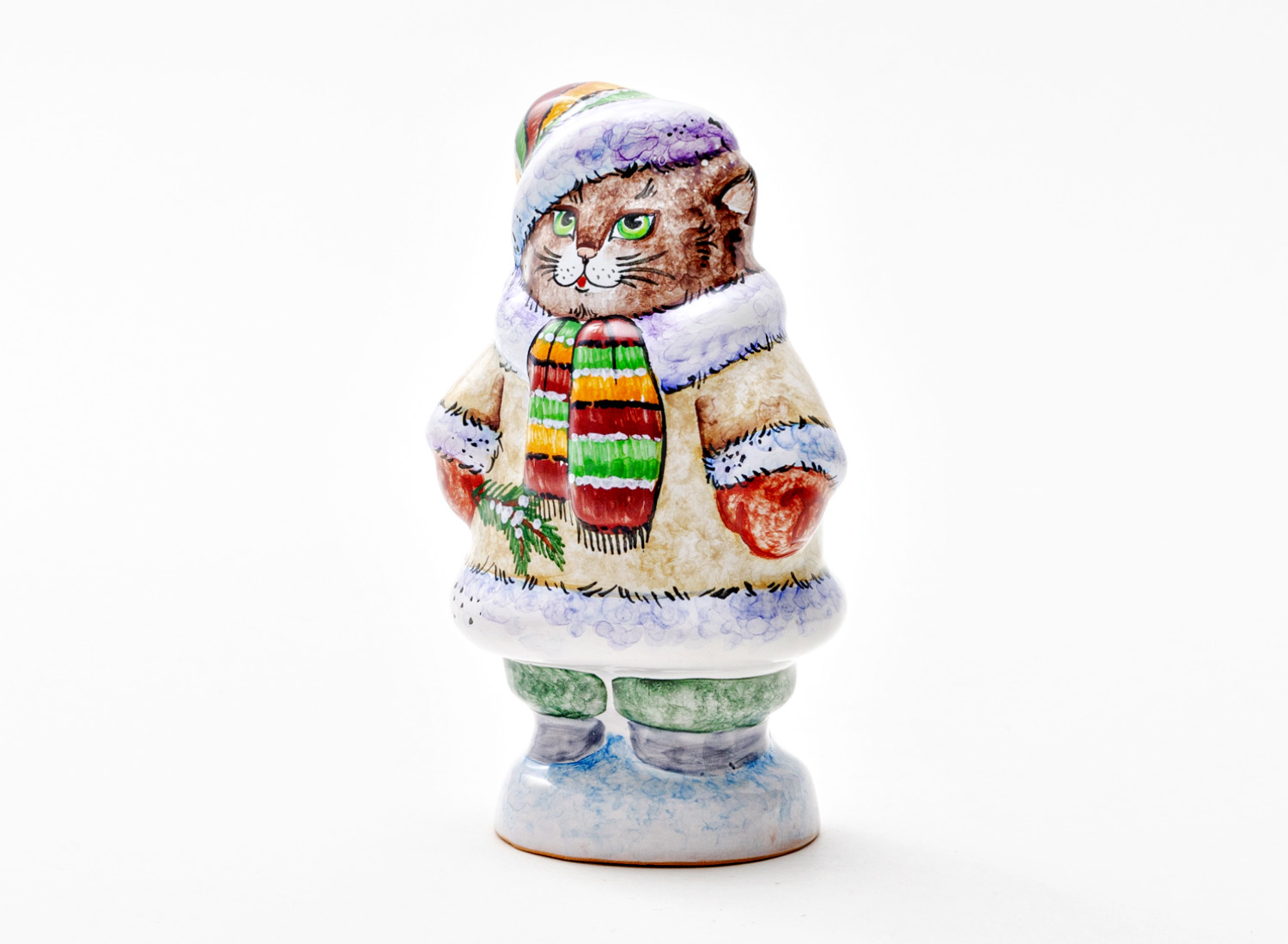 Скульптура «Котик в шубке» Форма: Котик в шубке. Майолика. 63 x 56 x 112 мм.