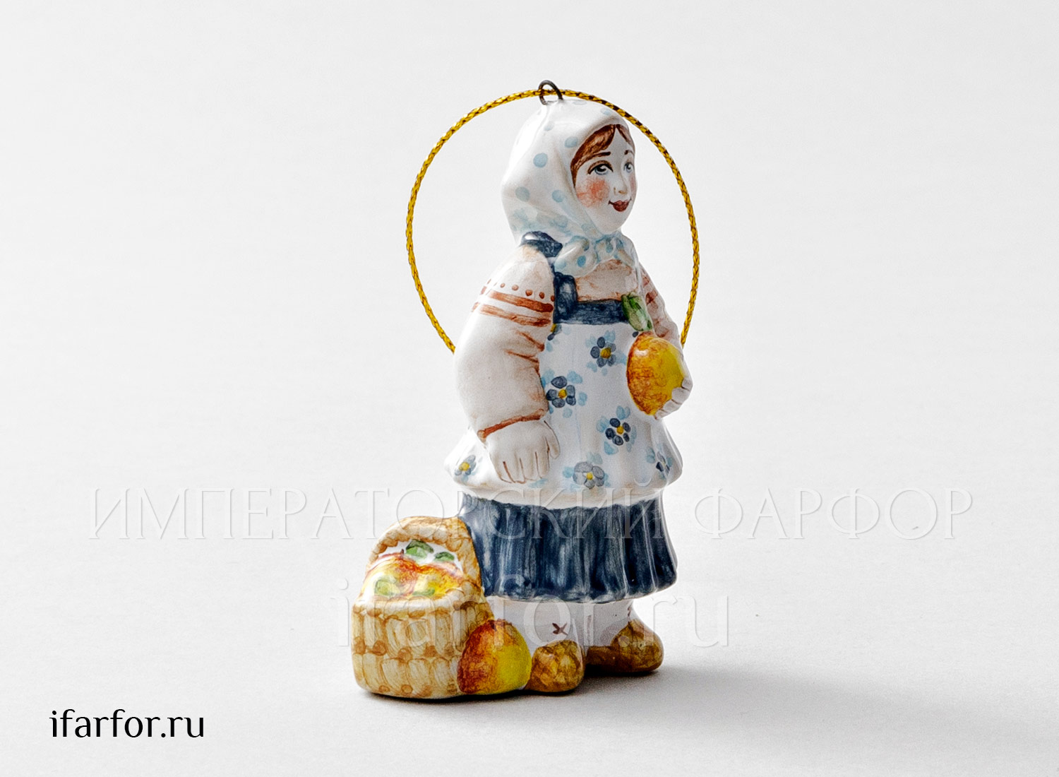 Елочная игрушка «Девочка с яблоками»