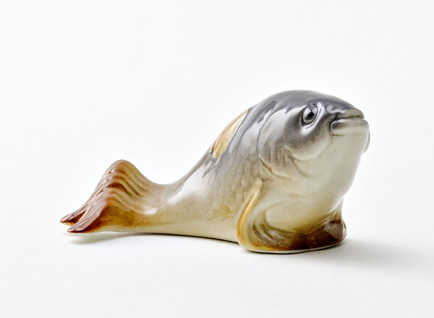 Скульптура «Вобла малая коричневая»