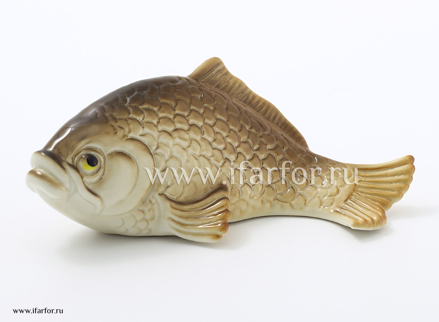 Скульптура «Сазан»