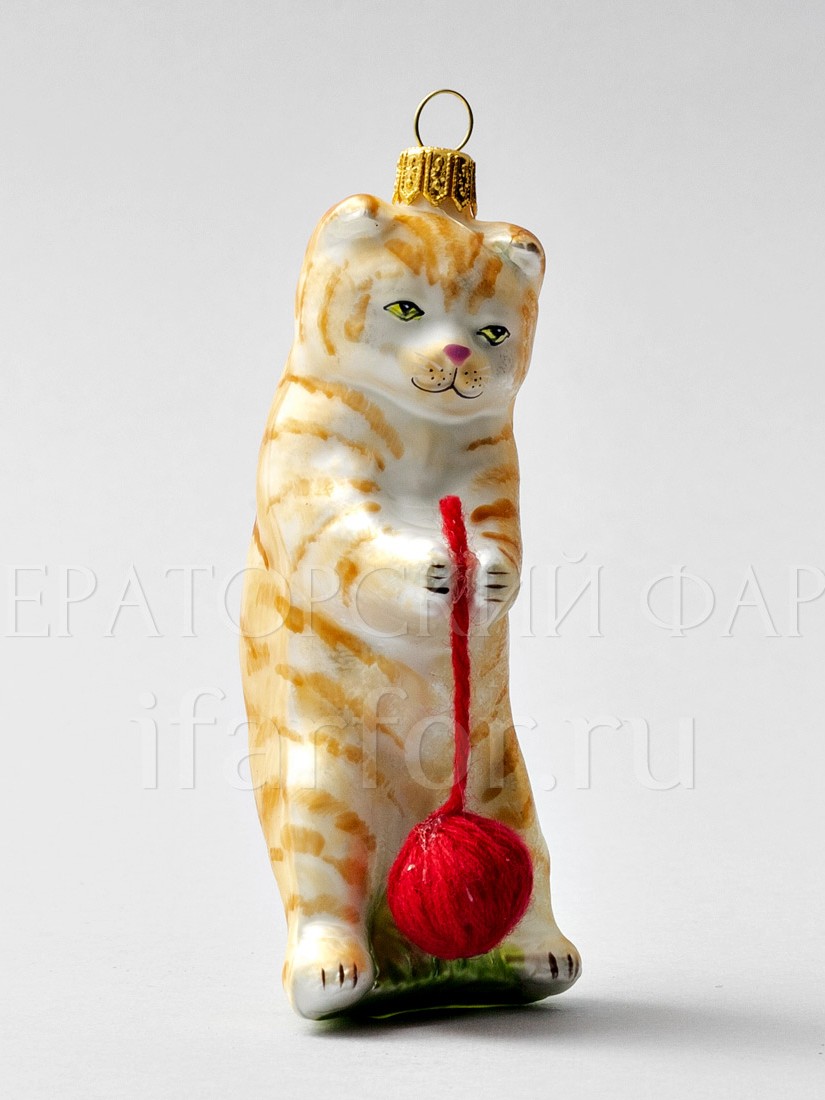 Елочная игрушка «Котик рыженький с клубком» Стекло. 120 мм.
