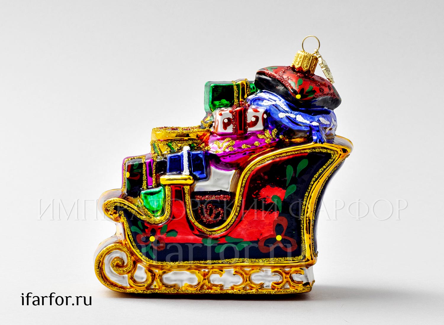 Елочная игрушка в подарочной коробке 210х130мм «Сани с подарками и подушками»