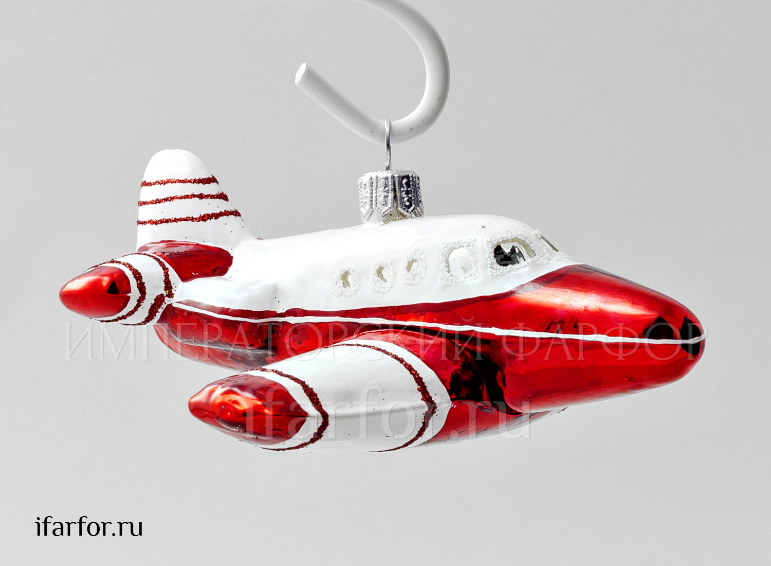 Елочная игрушка «Самолет красный» Стекло. 115 x 60 мм.