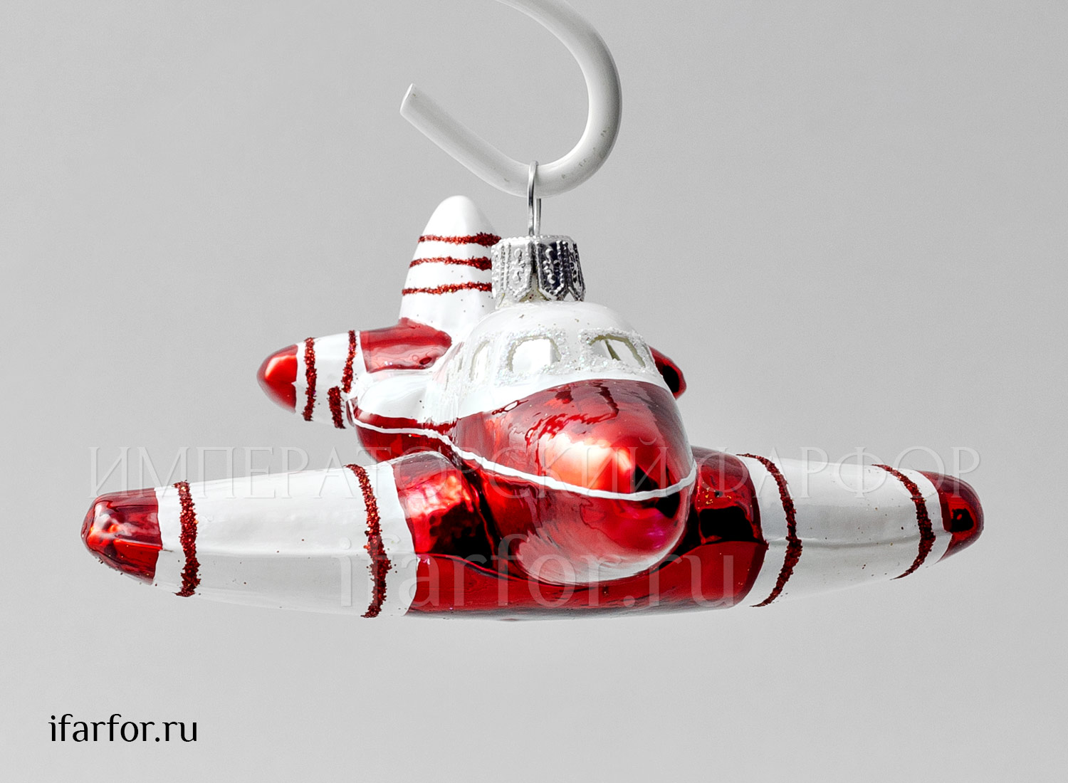 Елочная игрушка «Самолет красный» Стекло. 115 x 60 мм.