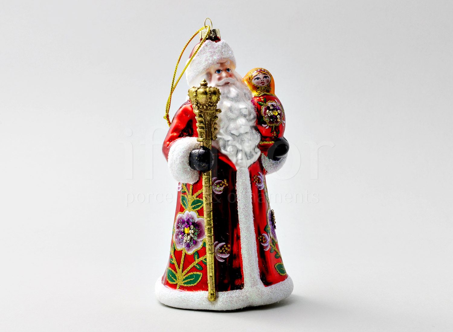 Елочная игрушка «Дед Мороз с матрешкой» Стекло. 105 x 202 мм.