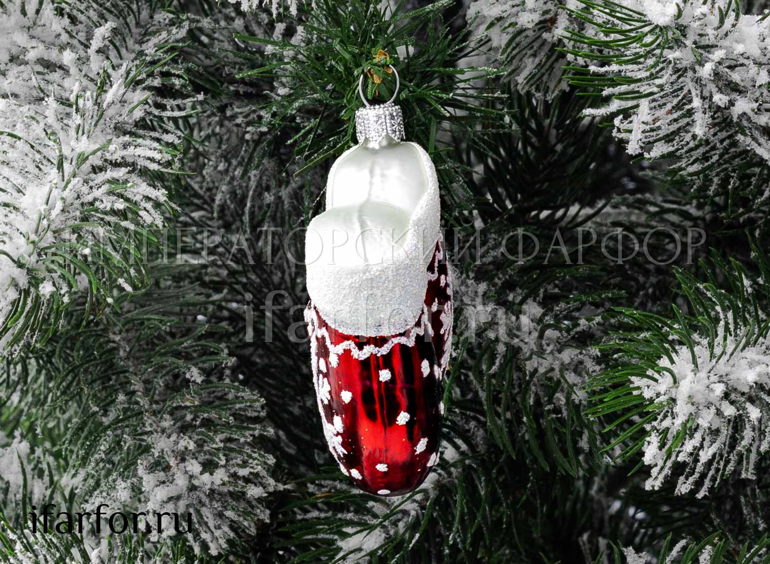 Елочная игрушка «Рукавички красные»