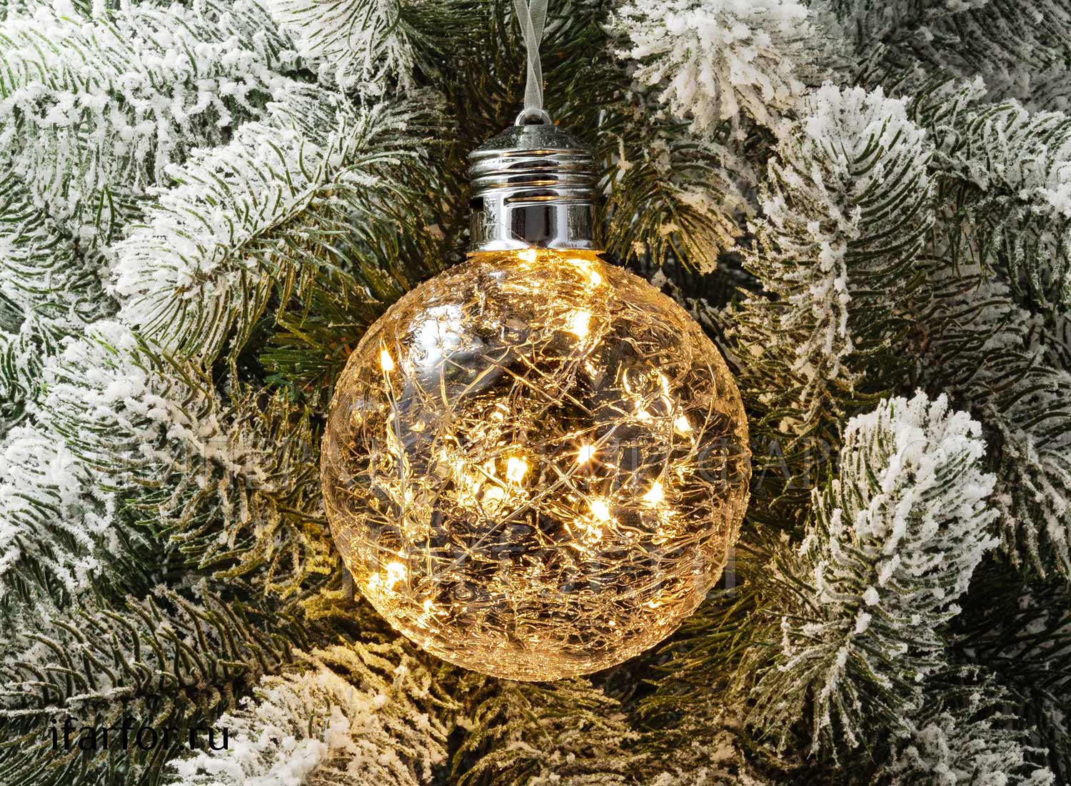 Елочная игрушка «Светящийся шар 6LED» Форма: Светящийся шар 6LED. Стекло. 100 x 130 мм.