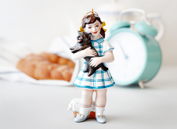 Елочная игрушка Волшебник изумрудного города. Элли