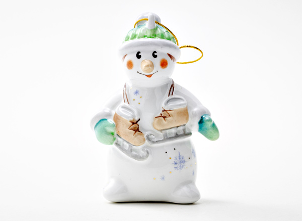 Елочная игрушка Снеговик с коньками