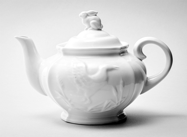 Teapot brewing Relief Hunting 