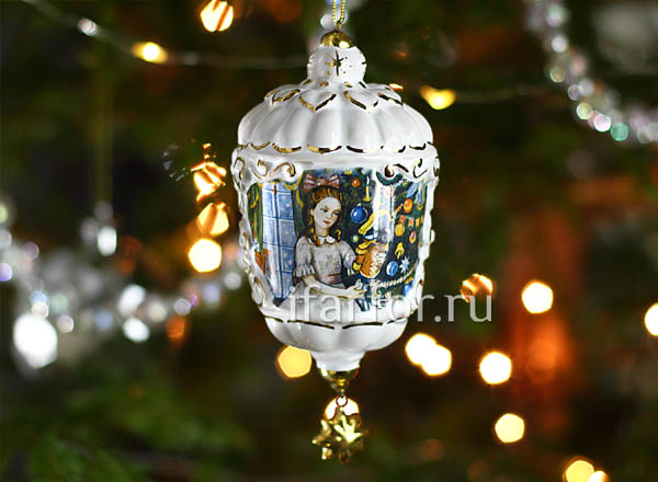 Christmas tree toy Flashlight openwork Nutcracker