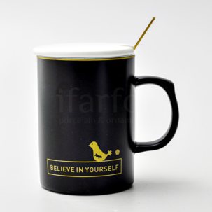 Кружка с крышкой и ложкой Belive in yourself Royal Classics 480 мл.