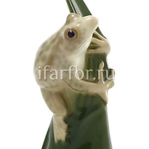 Скульптура Лягушка на листике Мраморная 94 мм.