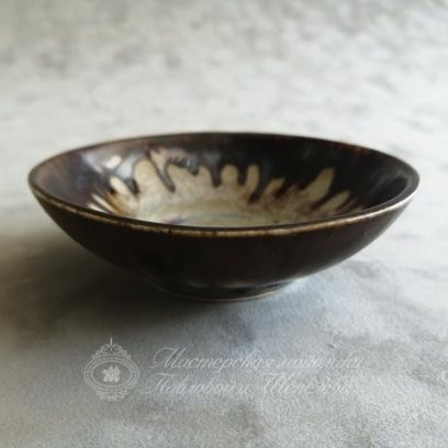 Розетка «Розовый мрамор» Фарфор. 100 x 30 мм.