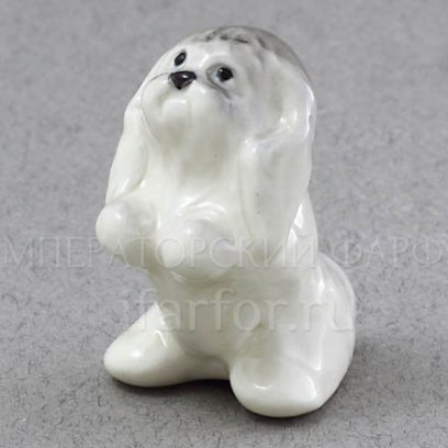 Скульптура Болонка стоящая Серая