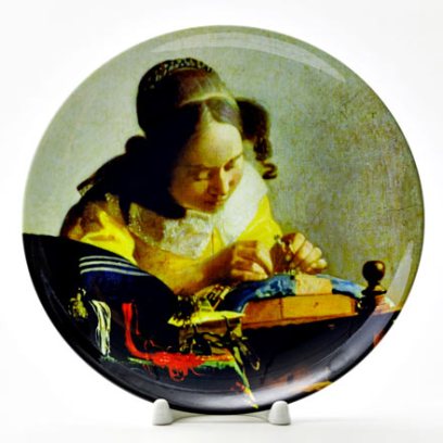 Декоративная тарелка Кружевница