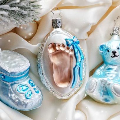 Набор елочных игрушек Следочек, медвежонок, пинетка голубой 1/3