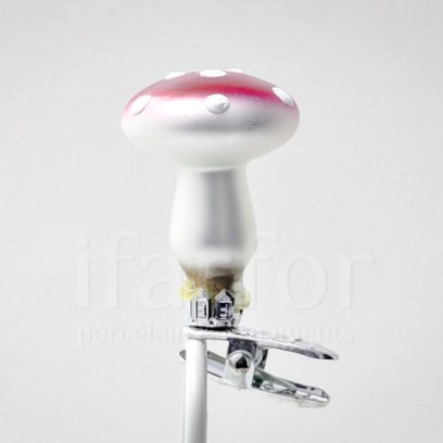 Елочная игрушка Грибы. Мухомор с плоской шляпкой