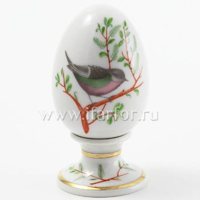 Яйцо пасхальное на подставке Пеночка Нева