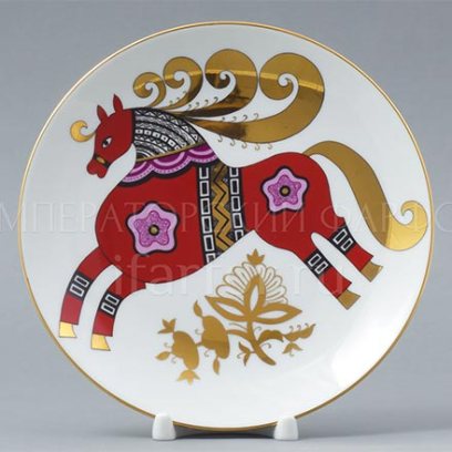 Тарелка декор Красный конь
